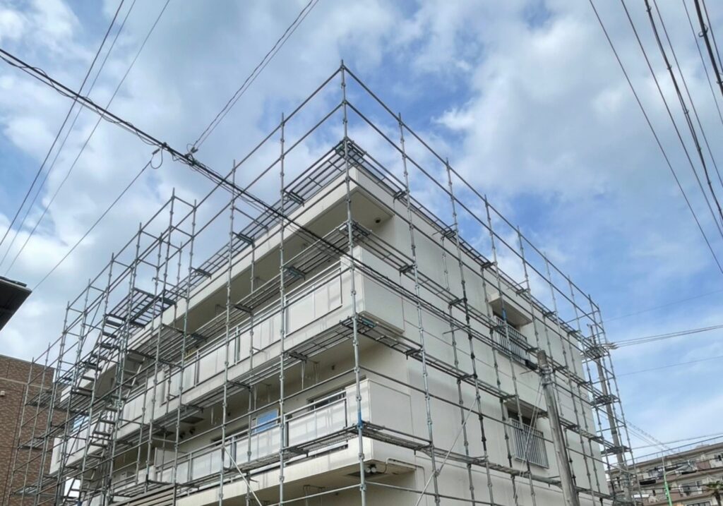 三重県 四日市市 鳶工事 足場工事 改修足場 解体養生足場 吊り足場 新築足場 プラント足場 仮囲い工事 鈴鹿市 桑名市