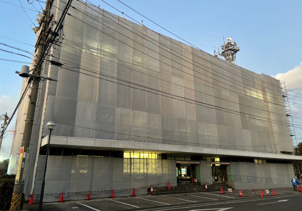 三重県 四日市市 鳶工事 足場工事 改修足場 解体養生足場 吊り足場 新築足場 プラント足場 仮囲い工事 鈴鹿市 桑名市